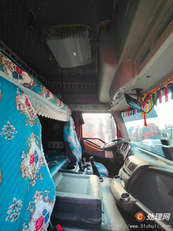 二手牽引車