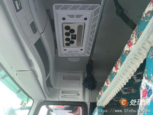 二手牽引車