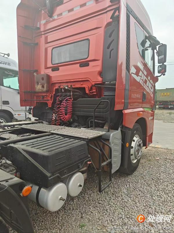 二手牽引車
