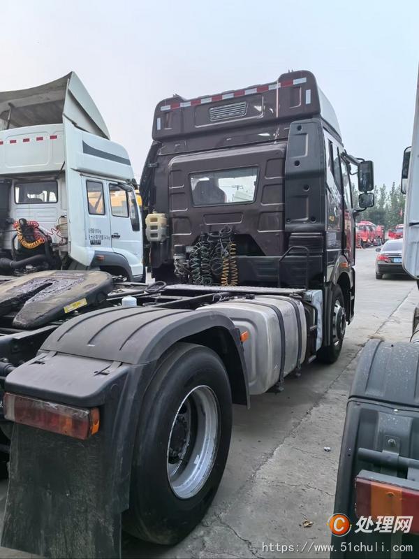 二手牽引車