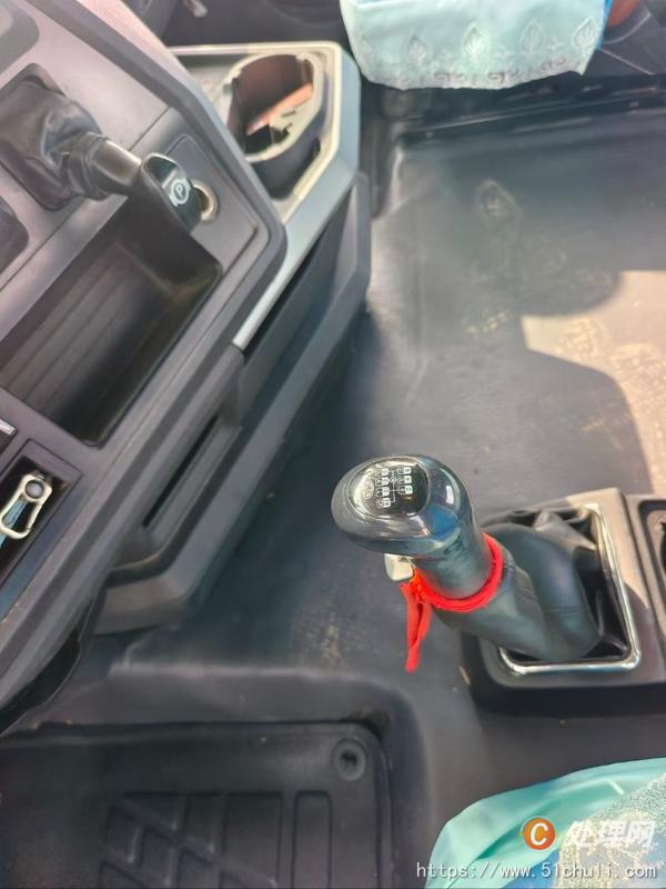 二手牽引車