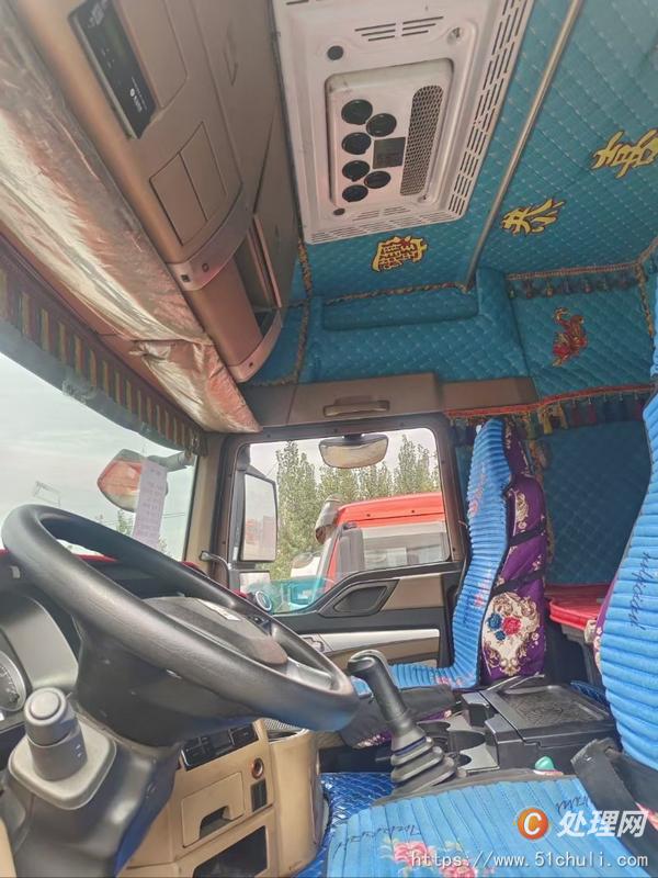二手牽引車