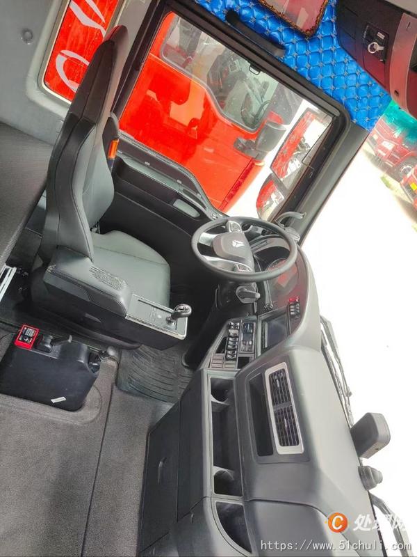 二手牽引車
