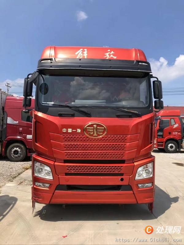 二手牽引車