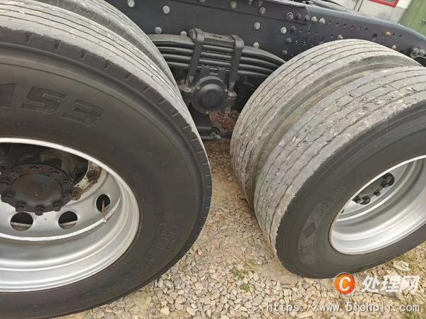 二手牽引車