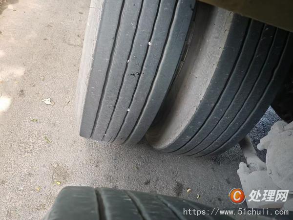 二手牽引車