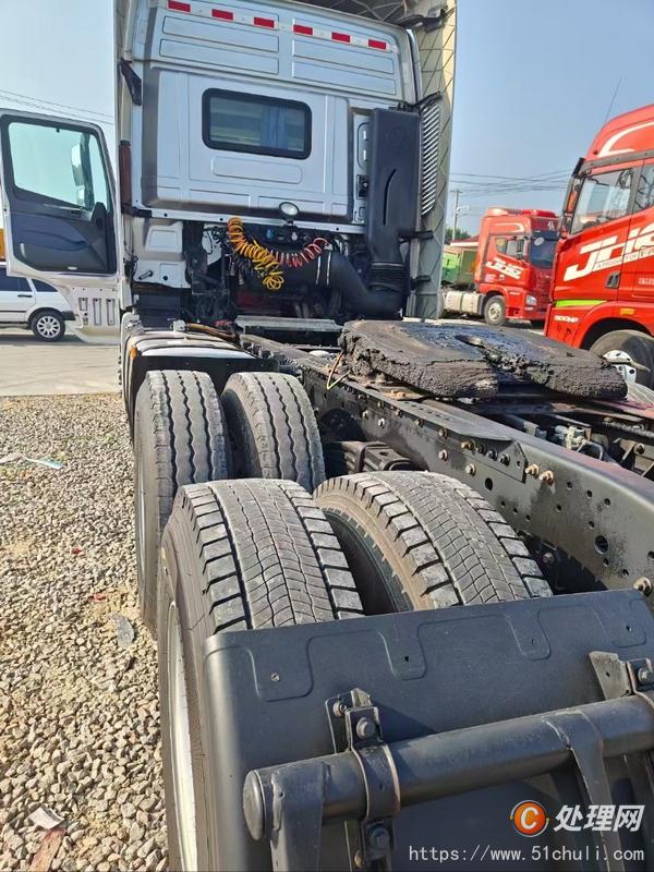 二手牽引車