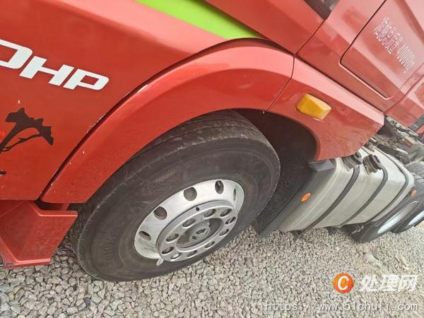 二手牽引車