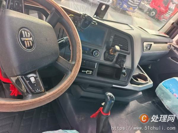二手牽引車