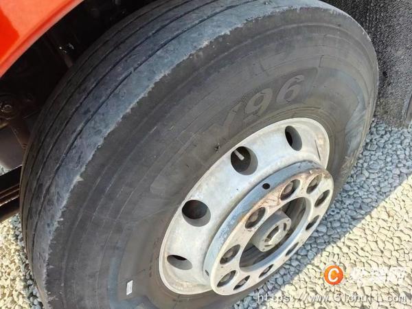 二手牽引車