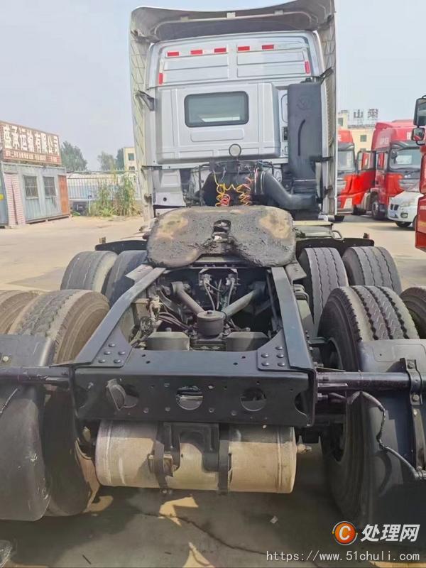 二手牽引車
