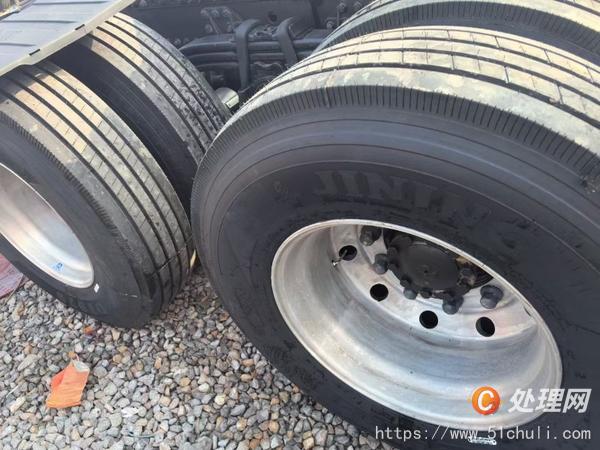 二手牽引車