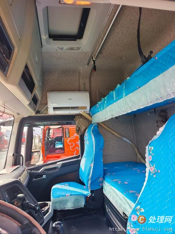 二手牽引車