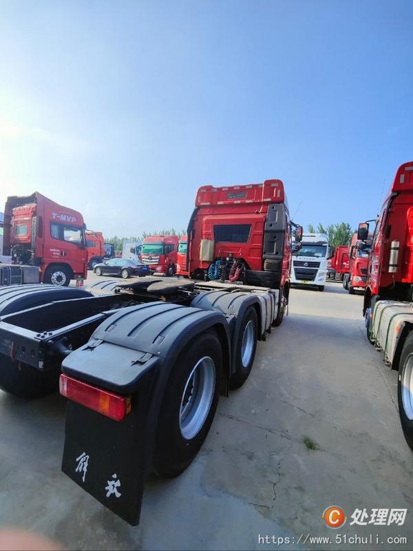 二手牽引車