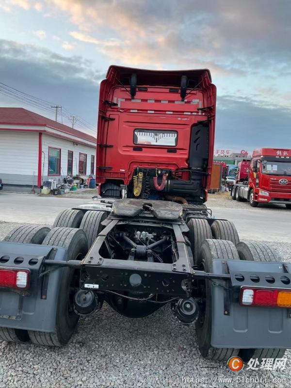 二手牽引車