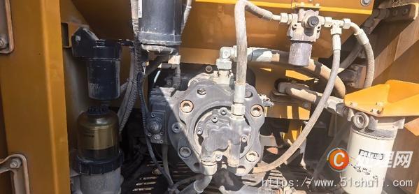 二手挖掘機