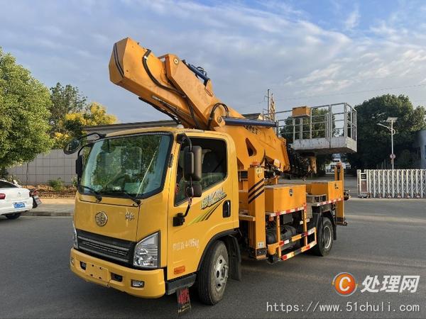 二手高空作業(yè)車