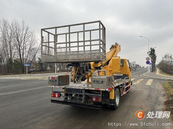 二手高空作業(yè)車