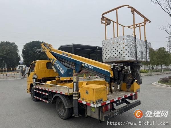 二手高空作業(yè)車