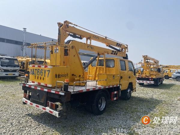 二手高空作業(yè)車