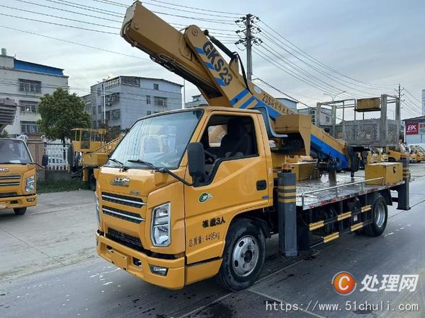 二手高空作業(yè)車