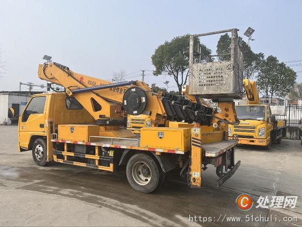 二手高空作業(yè)車