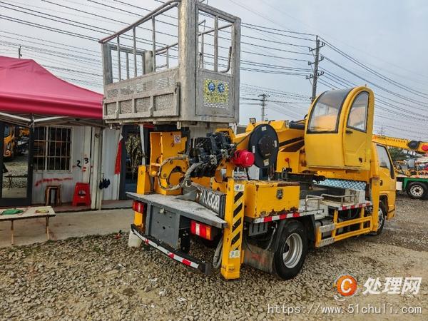 二手高空作業(yè)車