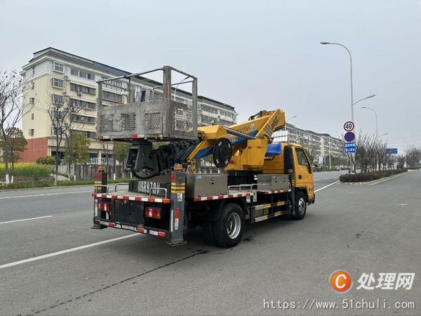 二手高空作業(yè)車