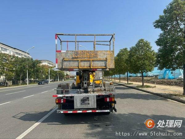 二手高空作業(yè)車