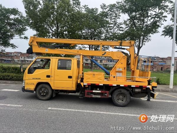 二手高空作業(yè)車