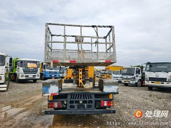 二手高空作業(yè)車