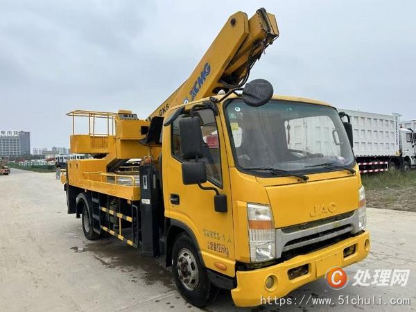 二手高空作業(yè)車