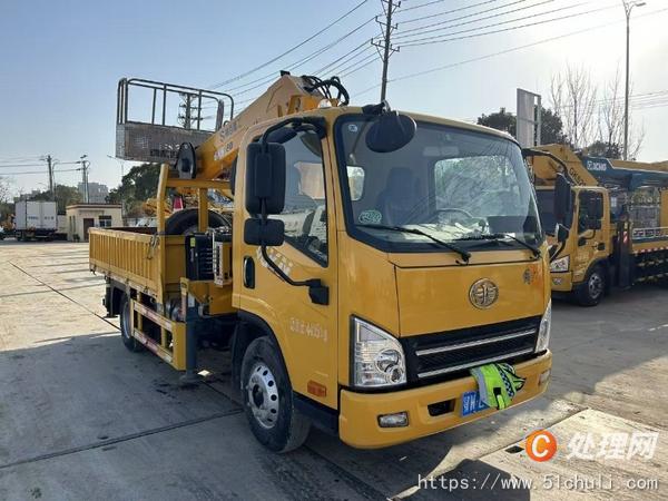 二手高空作業(yè)車