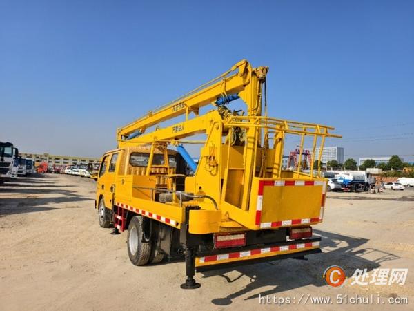 二手高空作業(yè)車