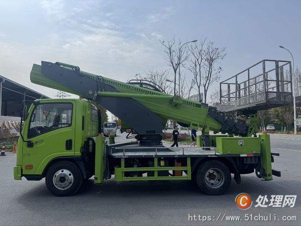 二手高空作業(yè)車