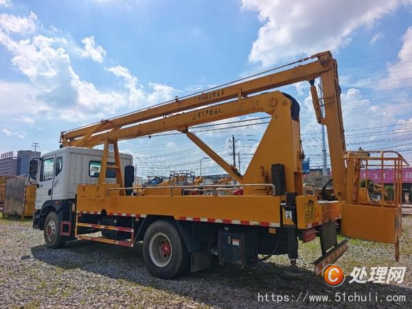 二手高空作業(yè)車