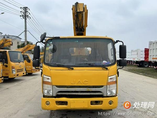 二手高空作業(yè)車