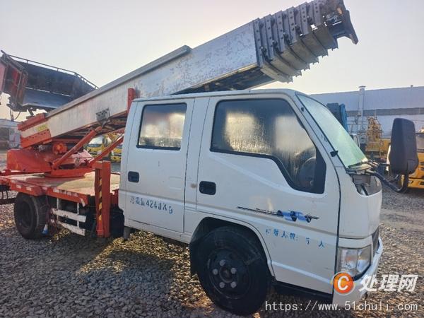 二手高空作業(yè)車
