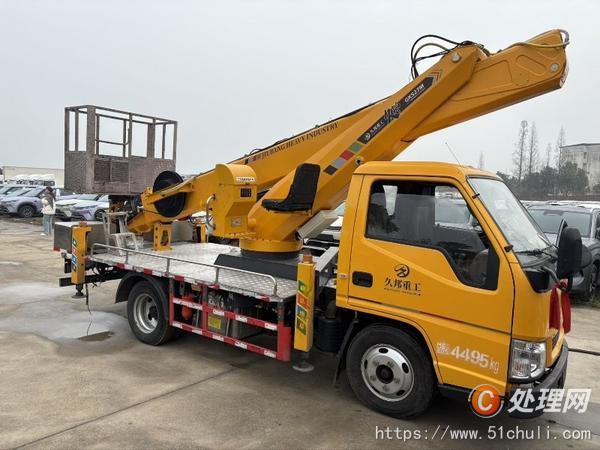 二手高空作業(yè)車