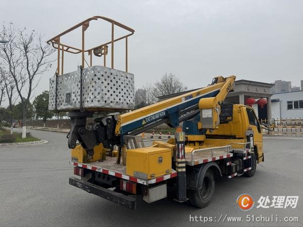二手高空作業(yè)車