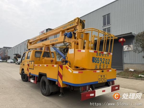二手高空作業(yè)車