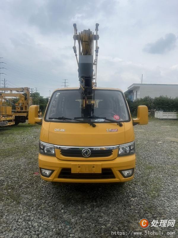 二手高空作業(yè)車