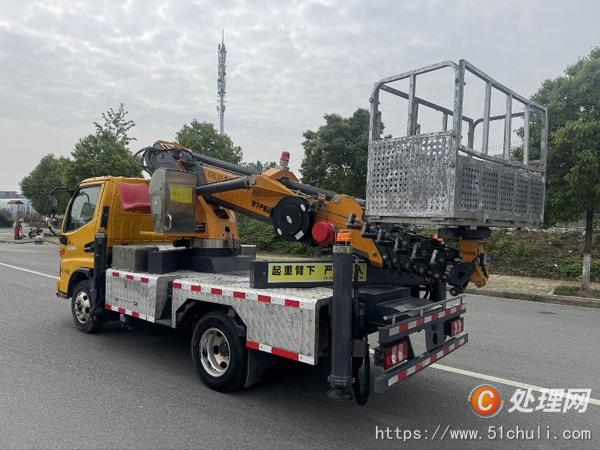 二手高空作業(yè)車
