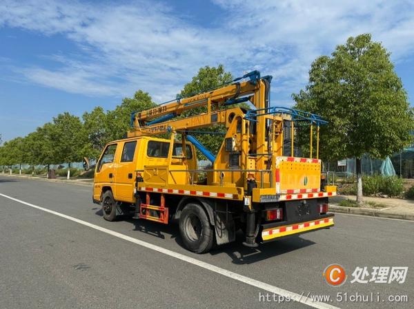 二手高空作業(yè)車