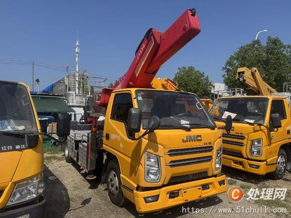 二手高空作業(yè)車