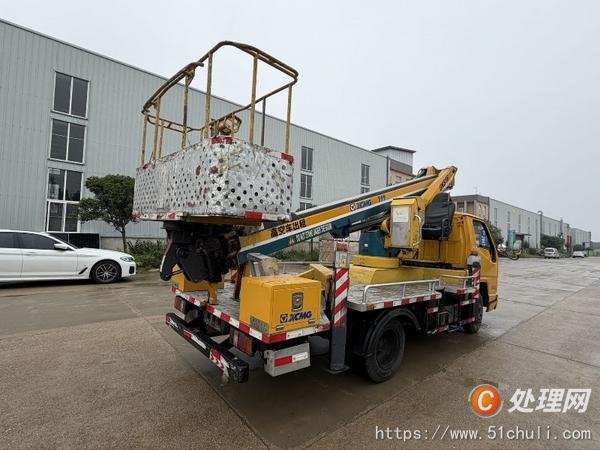 二手高空作業(yè)車