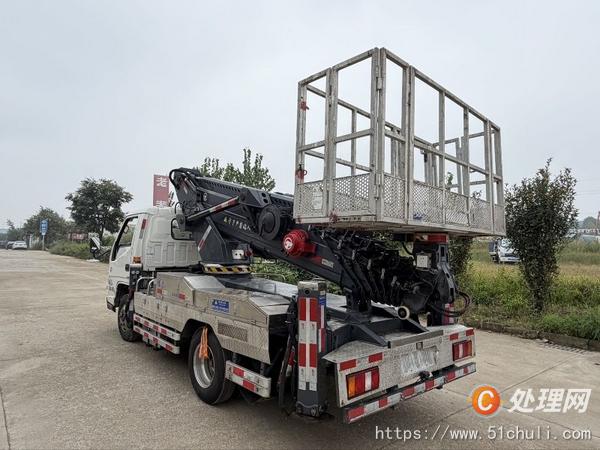 二手高空作業(yè)車