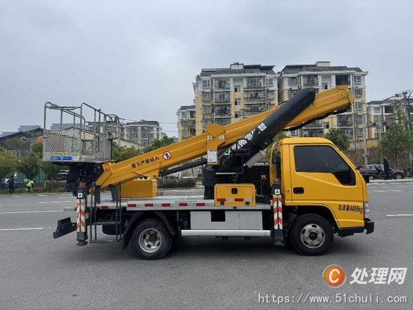二手高空作業(yè)車