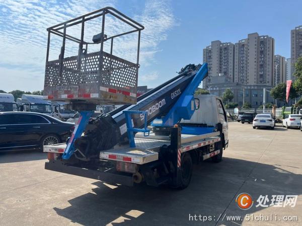 二手高空作業(yè)車