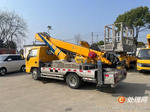 二手高空作業(yè)車